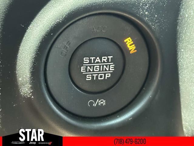 Photo of 2020 White Jeep Wrangler Unlimited