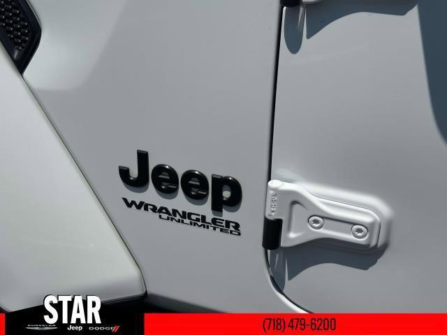 Photo of 2020 White Jeep Wrangler Unlimited