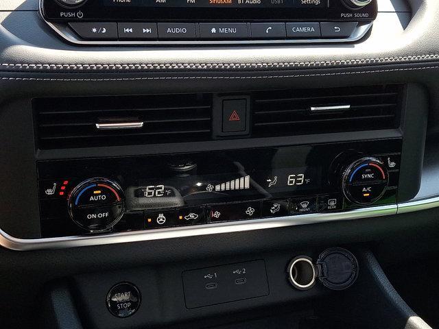 Photo of 2025 Everest White Pearl Nissan Rogue