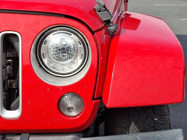 Photo of 2018 Firecracker Red Clearcoat Jeep Wrangler JK Unlimited