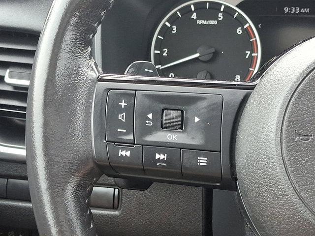 Photo of 2022 Super Black Nissan Rogue