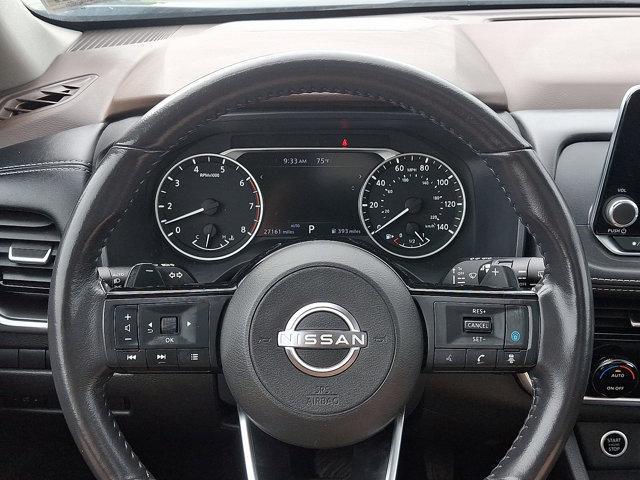 Photo of 2022 Super Black Nissan Rogue