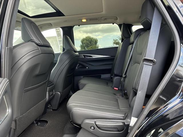 Photo of 2026 Gray INFINITI QX60