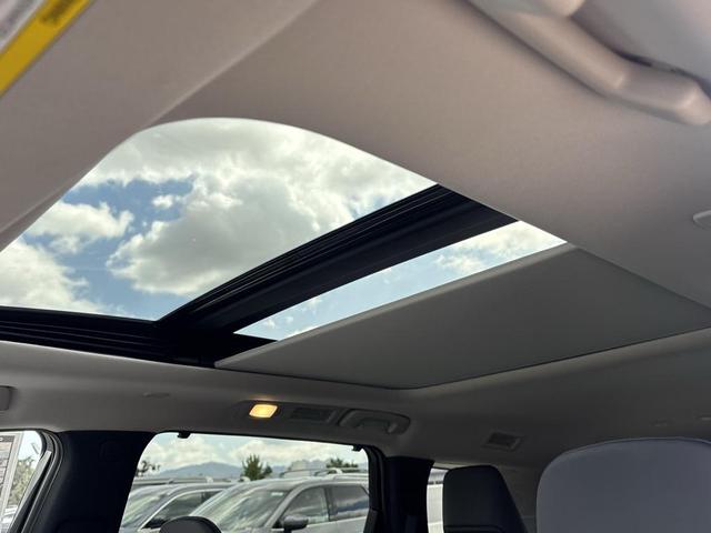 Photo of 2026 Gray INFINITI QX60