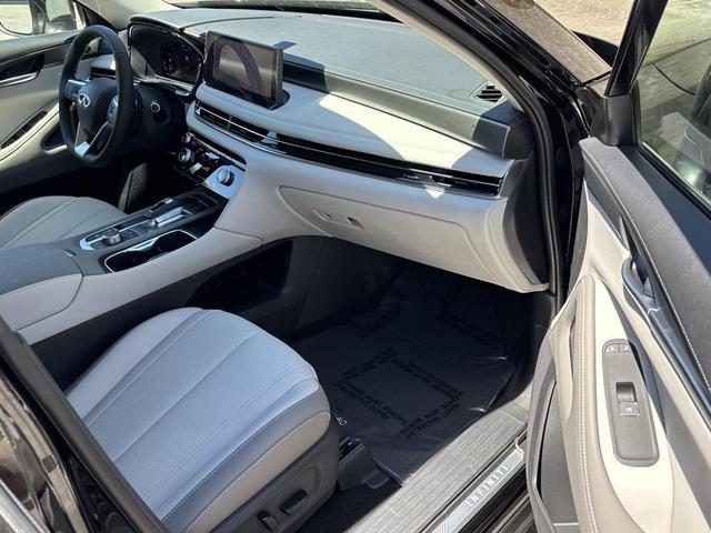 Photo of 2026 Black Obsidian INFINITI QX60