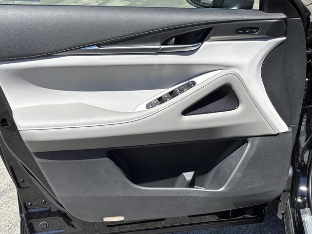 Photo of 2026 Black Obsidian INFINITI QX60