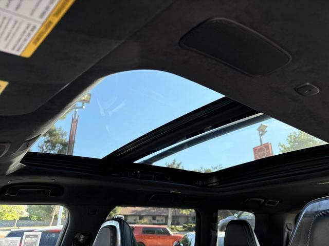 Photo of 2025 Graphite Shadow/Mineral Black INFINITI QX80