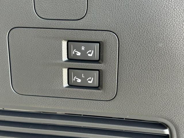 Photo of 2025 Grand Blue INFINITI QX80