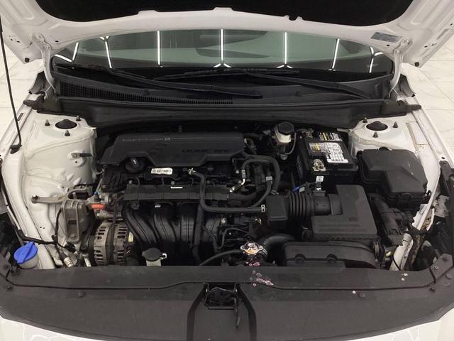 Photo of 2021 Quartz White Hyundai ELANTRA
