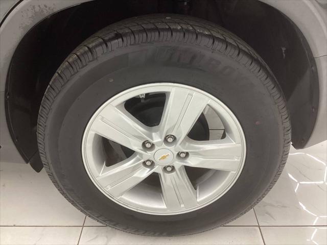 Photo of 2017 Nightfall Gray Chevrolet Trax