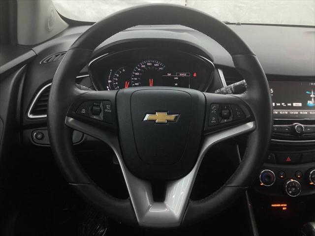Photo of 2017 Nightfall Gray Chevrolet Trax