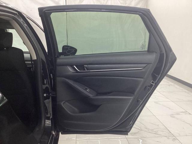 Photo of 2020 Crystal Black Pearl Honda Accord