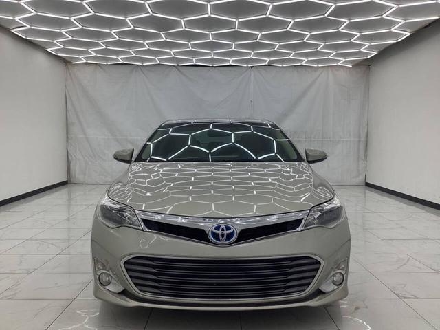 Photo of 2013 GOLD Toyota Avalon Hybrid