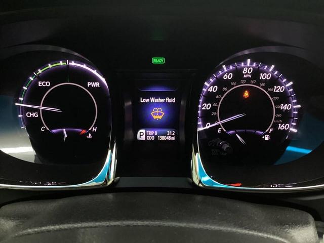 Photo of 2013 GOLD Toyota Avalon Hybrid