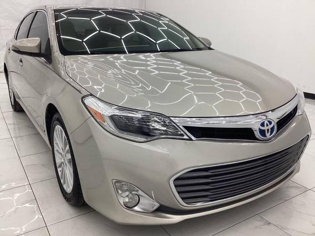 Photo of 2013 GOLD Toyota Avalon Hybrid