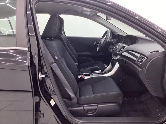 Photo of 2013 Crystal Black Pearl Honda Accord
