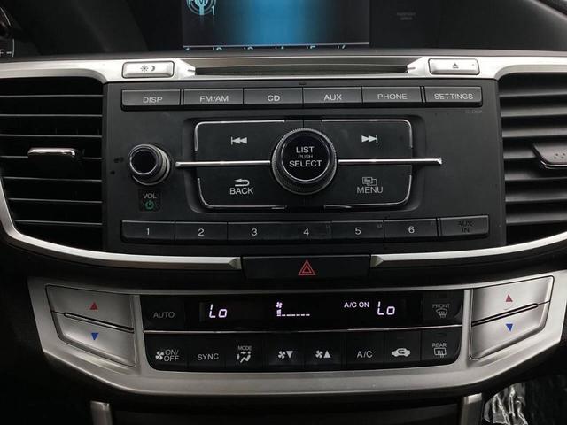 Photo of 2013 Crystal Black Pearl Honda Accord
