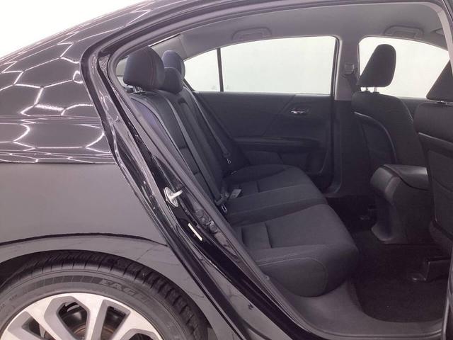 Photo of 2013 Crystal Black Pearl Honda Accord