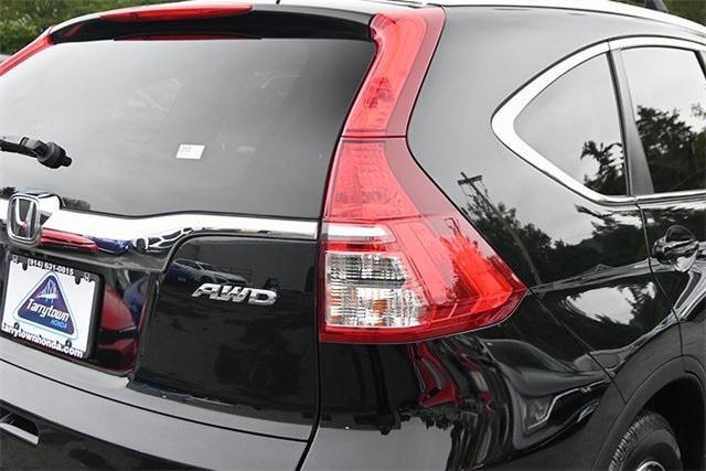 Photo of 2016 Crystal Black Pearl Honda CR-V