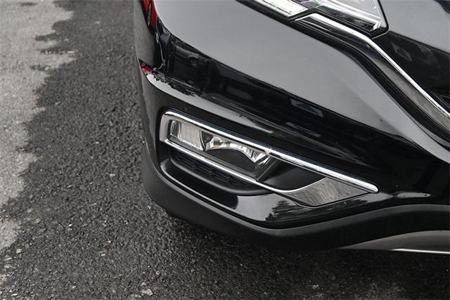 Photo of 2016 Crystal Black Pearl Honda CR-V