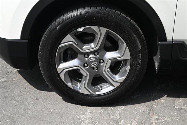 Photo of 2018 White Diamond Pearl Honda CR-V