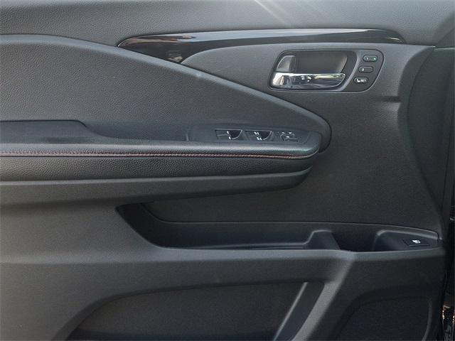 Photo of 2019 Crystal Black Pearl Honda Ridgeline