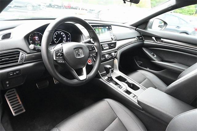 Photo of 2019 Crystal Black Pearl Honda Accord