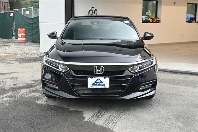 Photo of 2019 Crystal Black Pearl Honda Accord