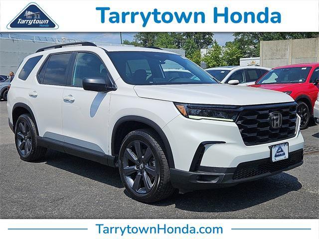 Photo of 2023 Platinum White Pearl Honda Pilot