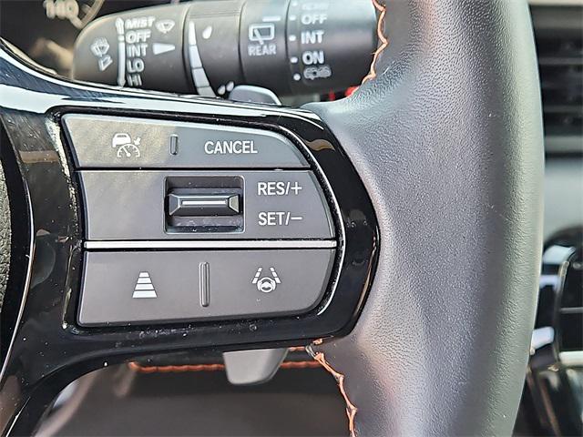 Photo of 2023 Platinum White Pearl Honda Pilot