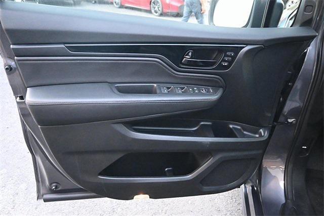 Photo of 2023 Pacific Pewter Metallic Honda Odyssey