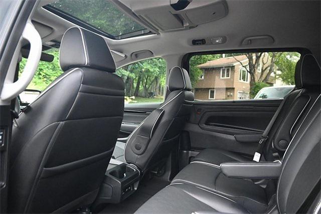 Photo of 2023 Crystal Black Pearl Honda Odyssey