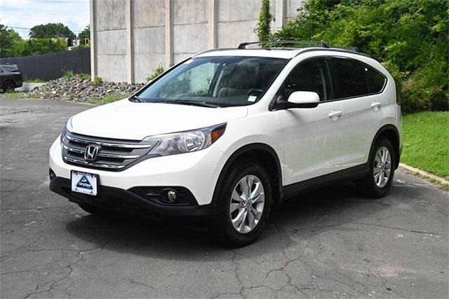 Photo of 2013 White Diamond Pearl Honda CR-V