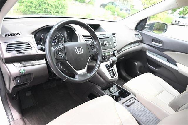 Photo of 2013 White Diamond Pearl Honda CR-V