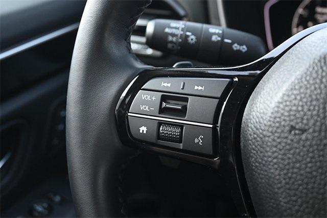 Photo of 2025 Platinum White Pearl Honda Pilot