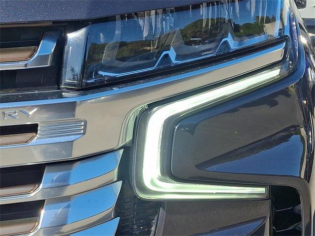 Photo of 2023 Dark Ash Metallic Chevrolet Suburban