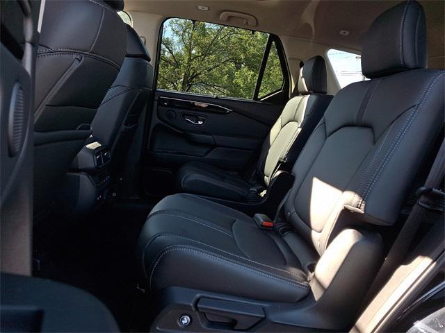 Photo of 2023 Crystal Black Pearl Honda Pilot