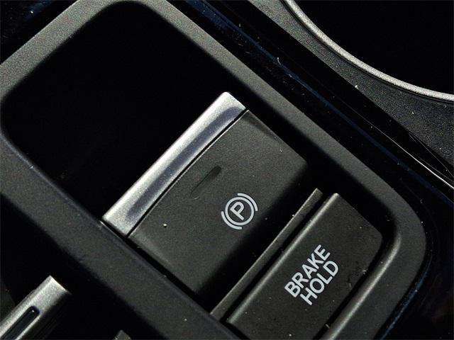 Photo of 2023 Crystal Black Pearl Honda Pilot