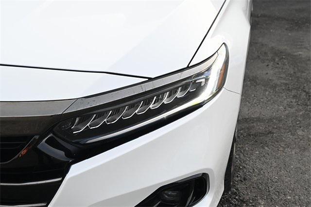 Photo of 2022 Sonic Gray Pearl Honda Accord