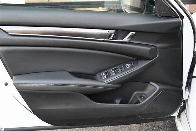Photo of 2022 Sonic Gray Pearl Honda Accord