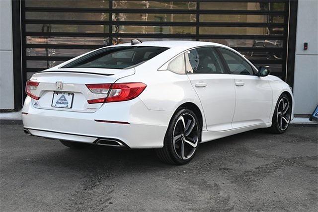 Photo of 2022 Sonic Gray Pearl Honda Accord