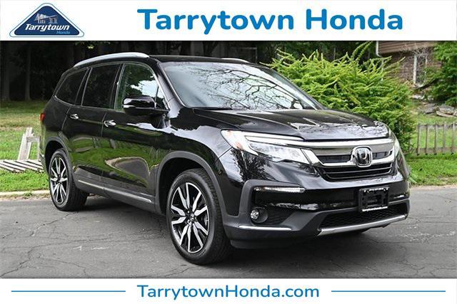 Photo of 2022 Crystal Black Pearl Honda Pilot