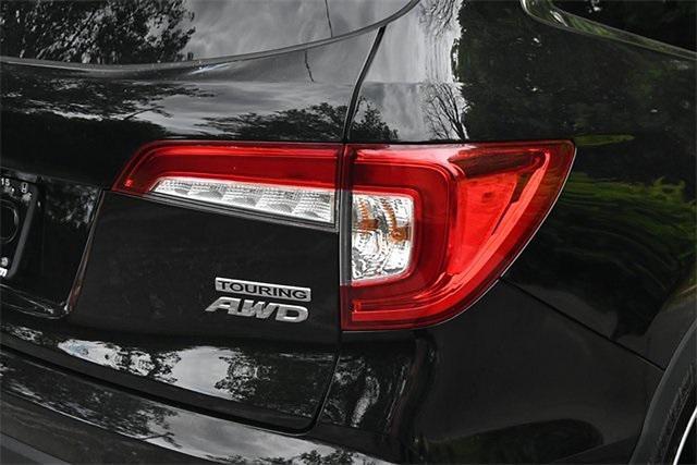 Photo of 2022 Crystal Black Pearl Honda Pilot
