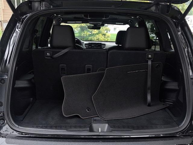 Photo of 2022 Nh-731p/Crystal Bl Honda Pilot