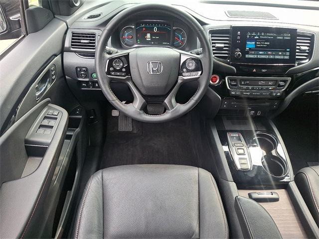 Photo of 2022 Nh-731p/Crystal Bl Honda Pilot