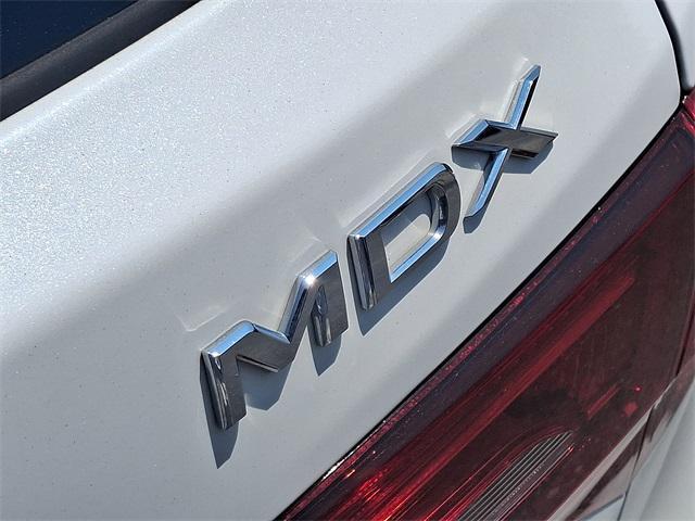 Photo of 2020 pewter gray metallic Acura MDX
