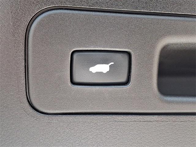 Photo of 2020 pewter gray metallic Acura MDX