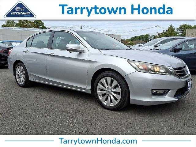 Photo of 2013 Alabaster Silver Metallic Honda Accord
