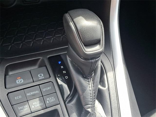 Photo of 2022 Midnight Black Metallic Toyota RAV4