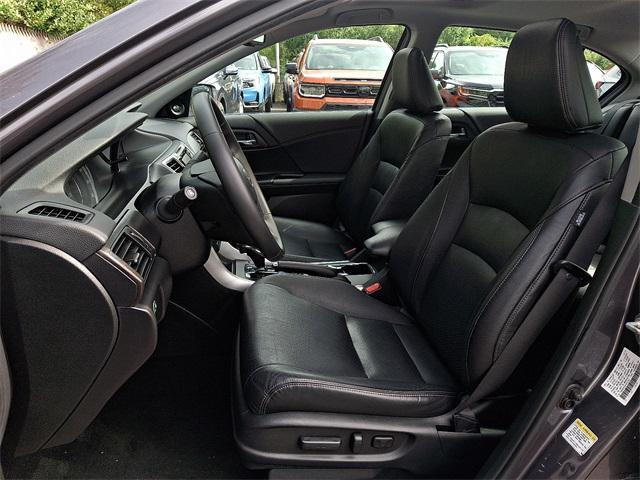 Photo of 2015 Modern Steel Metallic Honda Accord